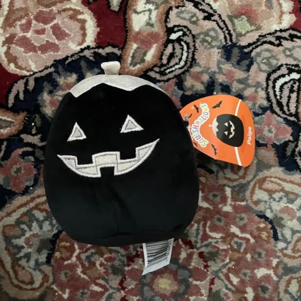 Squishmallows Paige the Pumpkin Halloween Plush 5in